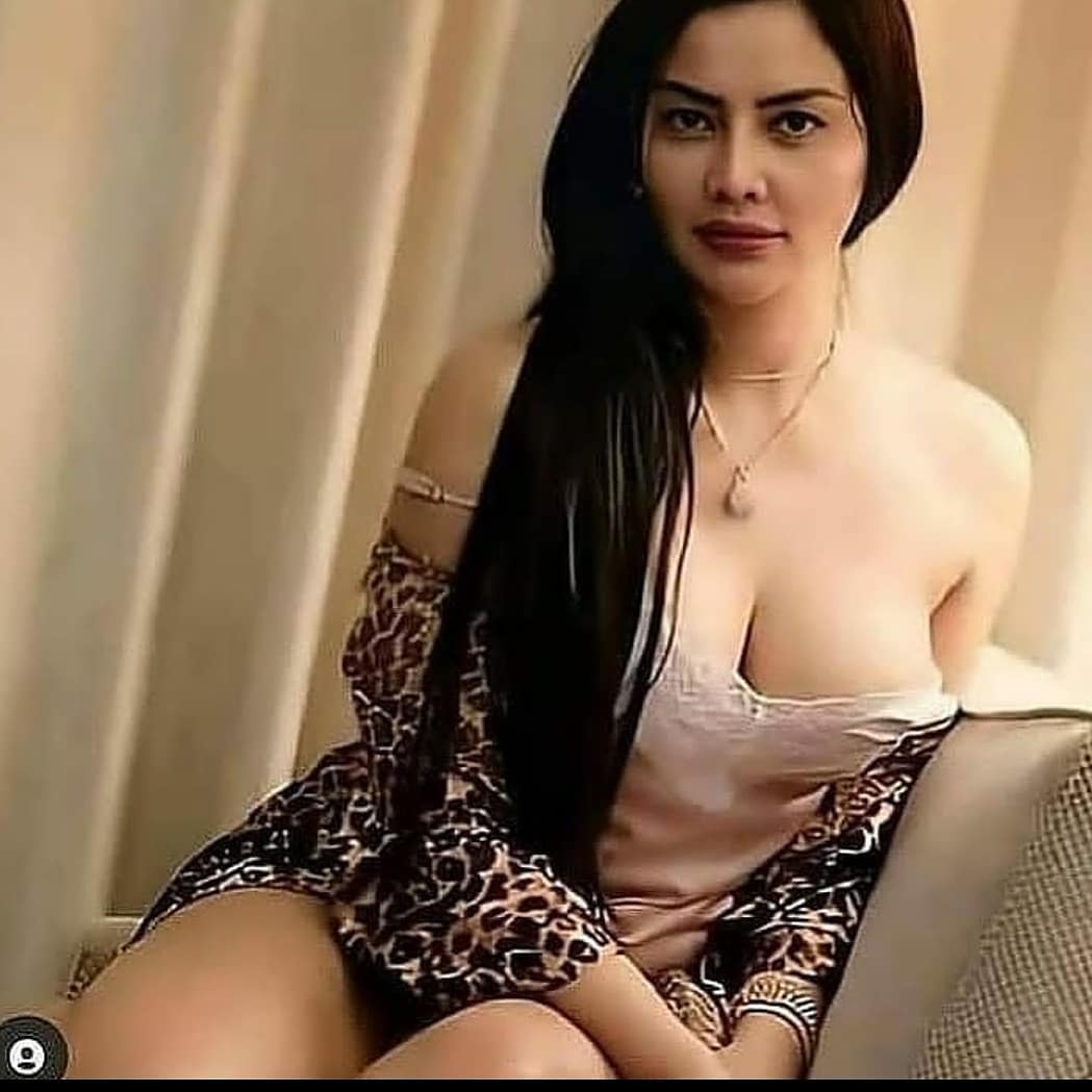 EDA ile telefonda sex ve sıcak sohbet